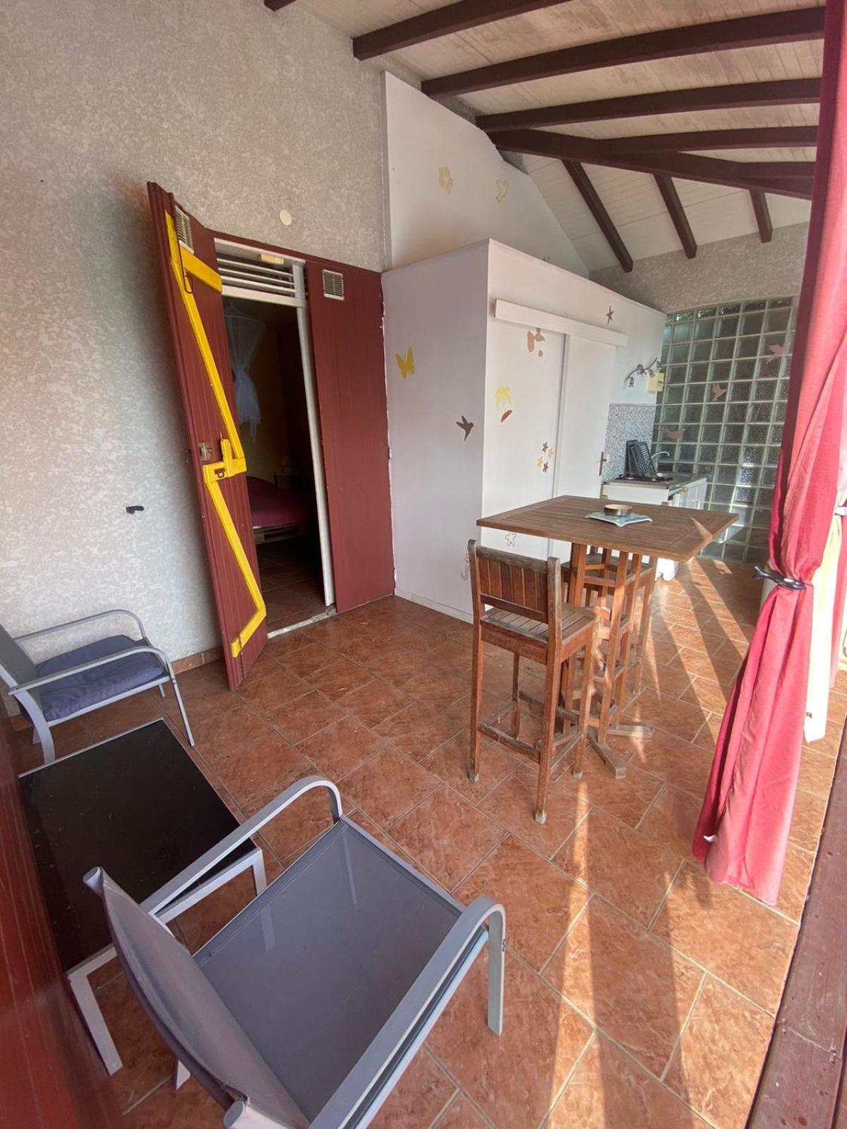 Gite La Reverie - Guadeloupe Saint-Claude Esterno foto